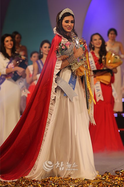  World Miss University 2013/2014 - Mexico won 57766_37153_197