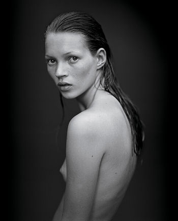 Calvin Klein 09_moss_by_sorrenti_gl