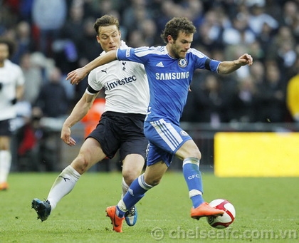 Vòng 8 Prem. League: Chelsea trên con đường đế vương 2012-10-19.11.43.29-premiership2