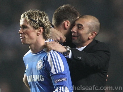 Sự thật đằng sau quyết định sa thải Di Matteo của Chelsea  2012-11-22.06.51.43-di-matteo1