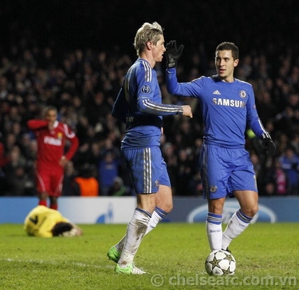 Fernando Torres: Luồng gió mới  2012-12-07.08.18.40-torres2