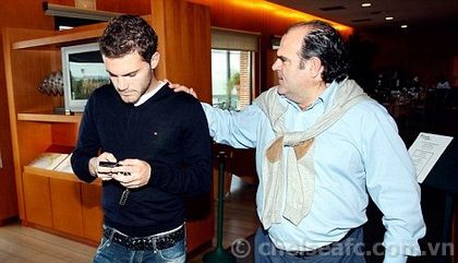 Juan Mata: Những điều có thể bạn chưa biết (P.3)  2013-03-16.03.22.37-article-2098984-1190cc29000005dc-762_468x286