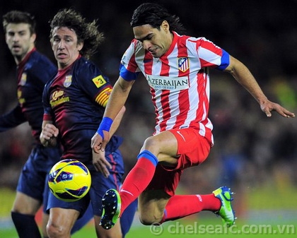 Vụ chuyển nhượng Falcao sang Chelsea: Những điều có thể bạn chưa biết  2013-04-24.10.34.39-falcaochelseam