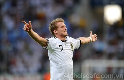 Andre Schurrle: Những điều có thể bạn chưa biết  2013-06-13.09.35.19-schurrleduc