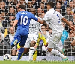 Chấm điểm Tottenham 2-4 Chelsea: Tuyệt vời Juan Mata! Mata-TOT