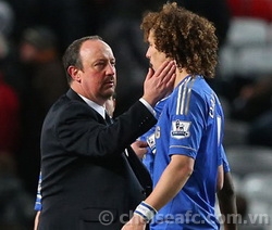 David Luiz gửi lời tri ân thầy Rafael Benitez  Beni%20Luiz