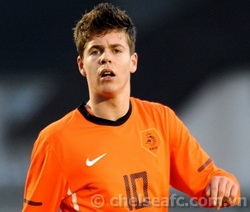 Van Ginkel chưa vội quyết định chuyển nhượng  Van%20Ginkel%20Holland