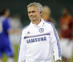 Jose Mourinho: Áp lực vô hình  Mourinho%20ap%20luc