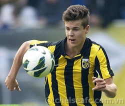 Ajax thừa nhận thất bại trước Chelsea trong thương vụ Van Ginkel  Van%20Ginkel