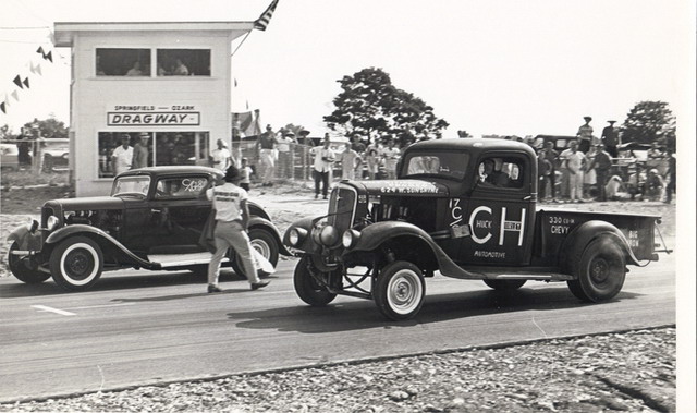 2) LES DRAGSTERS ANCIENS "Photos Noir et blanc d'anciens Dragsters", (135 Photos). 005