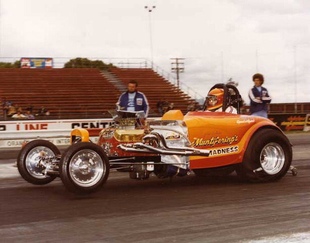 1) LES DRAGSTERS..."Photos Couleurs d'anciens et un peu plus récent Dragsters"...,(171 Photos). 011