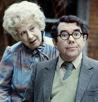 Lamentable sitcoms of the 1980s Sorry-ronnie-corbett