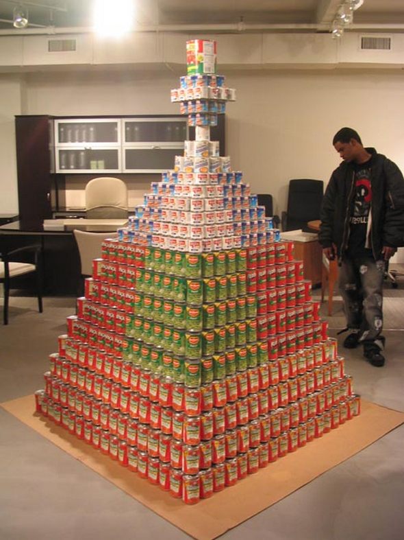 உங்களால் முடியுமா? - Page 3 Top-canstruction-sculpture-08