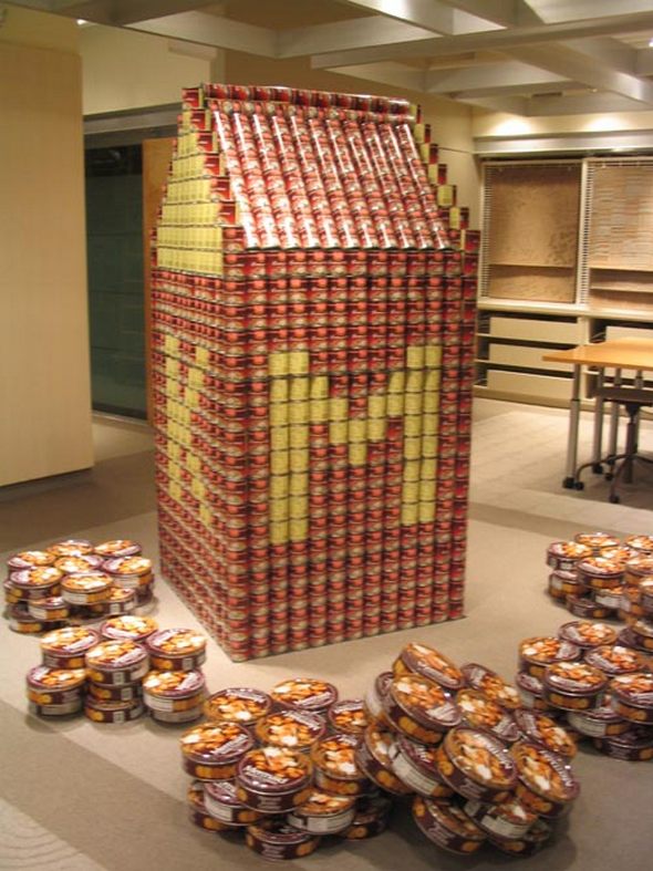 உங்களால் முடியுமா? Top-canstruction-sculpture-12