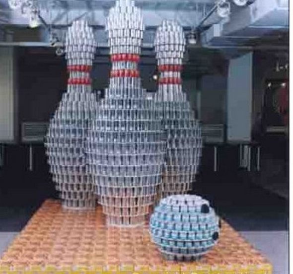 உங்களால் முடியுமா? - Page 3 Top-canstruction-sculpure-59