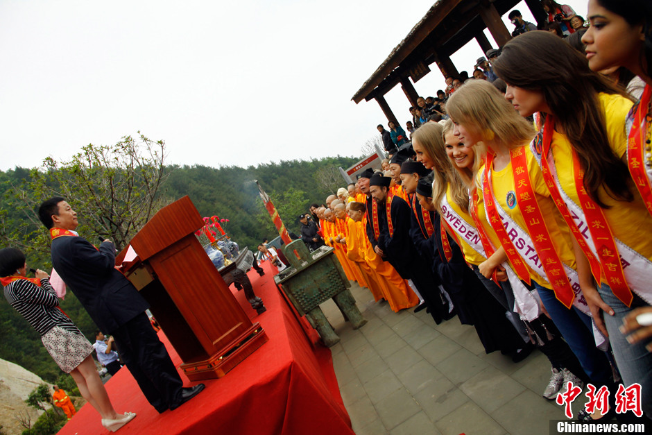 Miss Oriental Tourism 2012 - Lithuania Won - Page 3 U334P4T426D101478F16470DT20120507213032