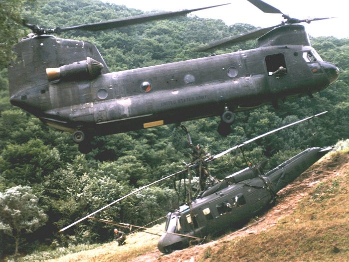 NAM IMAGES UH-1_recovery_a