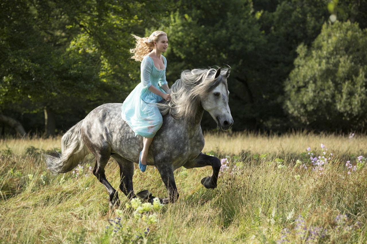 FILM >> "Cenicienta (Cinderella)" (2015) Cinderella