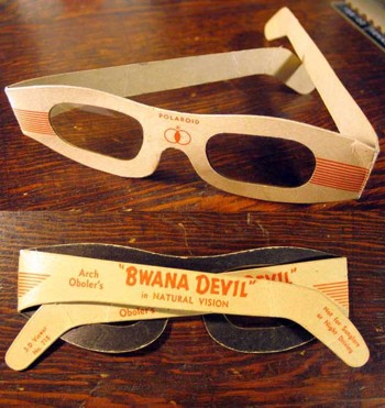 DOSSIER SPECIAL 3D RELIEF Bwana_devil_glasses