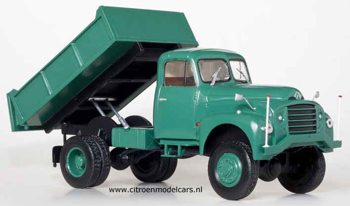 Citroën U55 les transformations sur base camion d'autrefois IXO/Altaya U55_HWT_25