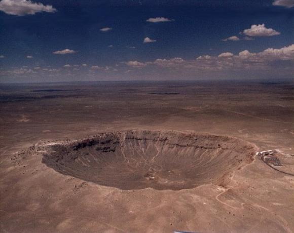 Resistencia Bacteriana de nueva generación. - Página 12 4431-winslow-barringer_crater2