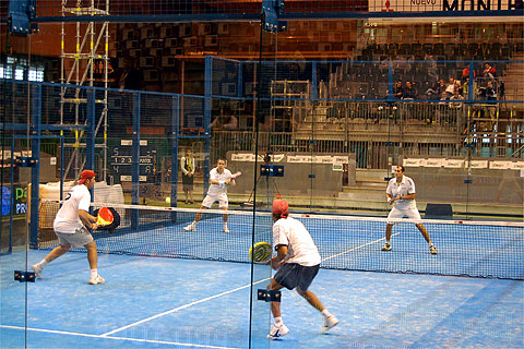 Los Rockeros también juegan a Padel (El topic del Padel) Fz6_padel-buenos-golpes