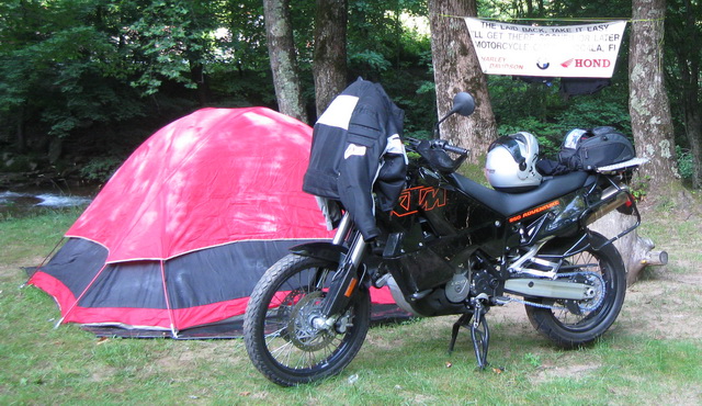 CleanMPG Reviews the 2010 R 1200 GS and GS Adventure Group_at_Camp