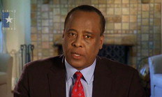 Julgamento de Conrad Murray é adiado para setembro 10061073