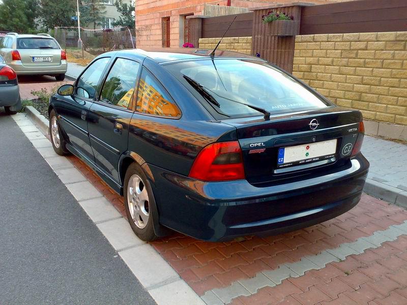 SPORT WAGEN - Page 7 2639_612_resize-of-opel-vectra-2.0dti-ii