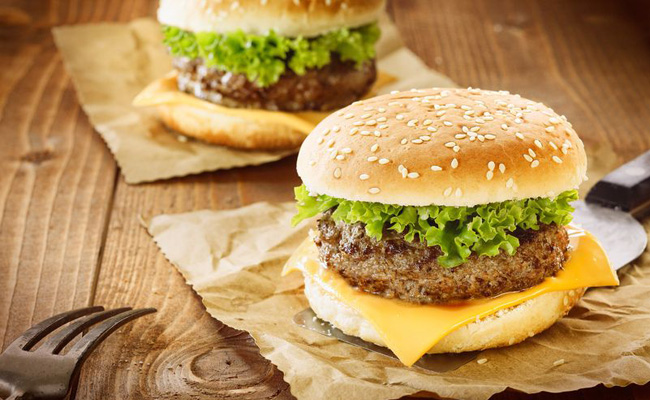 Image qui font du bien. - Page 11 Burger-extratendre-123rf