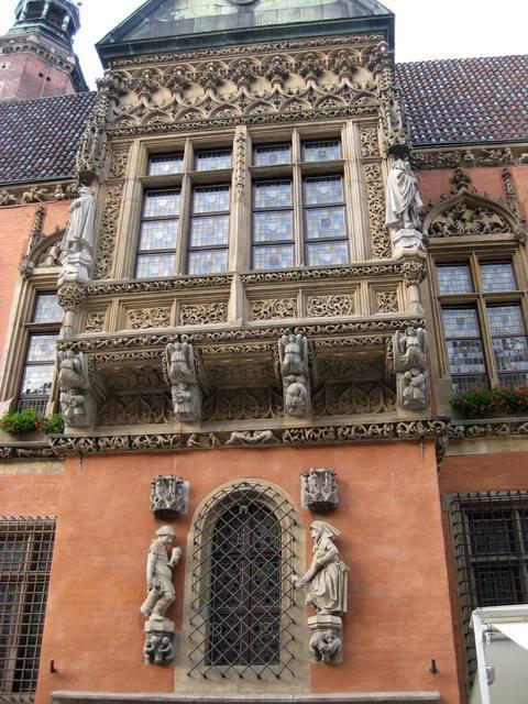 RECORDANDO POLONIA - Página 2 15-%20Fachada%20del%20Ayuntamiento.Wroclaw