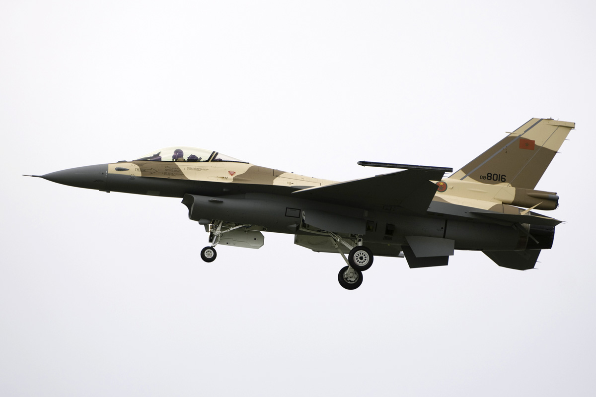 Photos RMAF F-16 C/D Block 52+ - Page 3 2012_F16_Morocco_last_AC_1269967624_2722