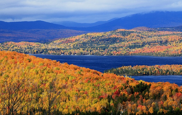 Northeast Overland's First Annual Fall Foliage Tour Lakefall