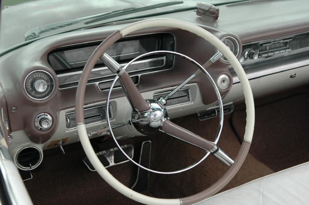 1955-1965 les Belles américaines 59_Cadillac_Conv_DV_06_PBI-0INT-03