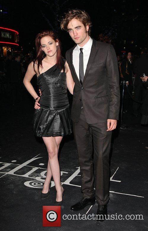 |:. qüLçiN farkıyLa imZaLık ResimLéR .:| Kristen_stewart_2200653