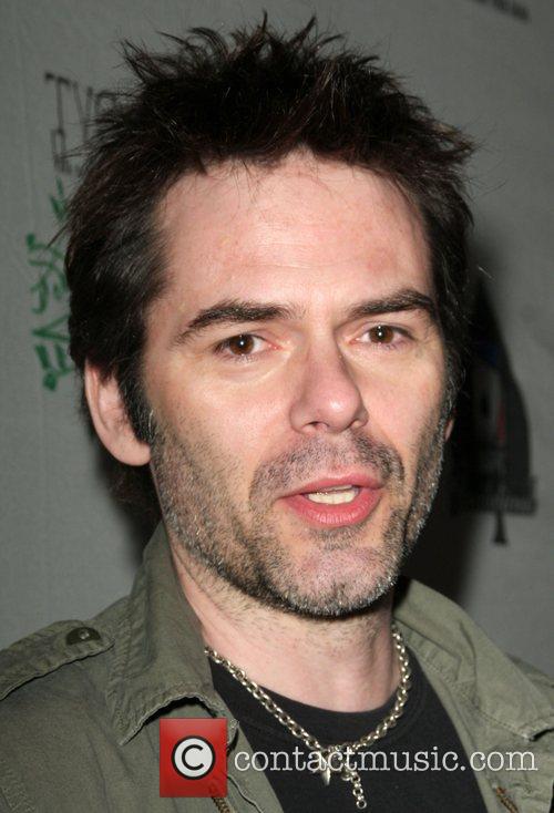 أكبر مجموعه صور لأبطال فيلم TWILGHT Billy_burke_2313102