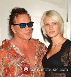 Le fil des nouveaux hédonistes - Page 3 Mickey_rourke_1860456