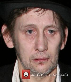 HOTEL VALMONT (DISCO EN DIRECTO A LA VENTA EL 16-12-2013) - Página 2 Shane_macgowan_1857742