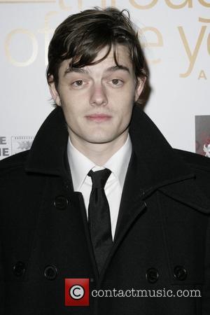 Kristen Stewart - Página 9 Sam_riley_1694656