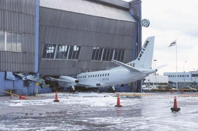 photos insolite Avion-ecrase