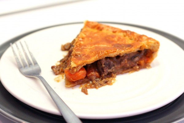 [Cuisine Anglaise]  >>>> Meat Pie  IMG_2590-600x400