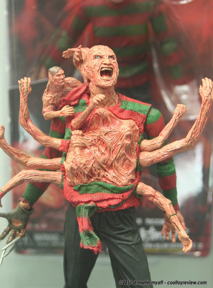 [SDCC 2011] Neca - A Nightmare on Elm Street: Freddy Krueger IMG_8223