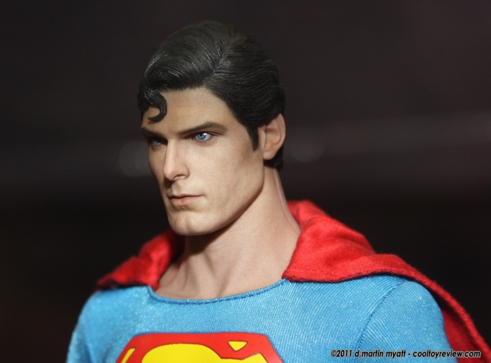 [SDCC 2011] Hot Toys - Superman Christopher Reeve - Página 2 IMG_0535