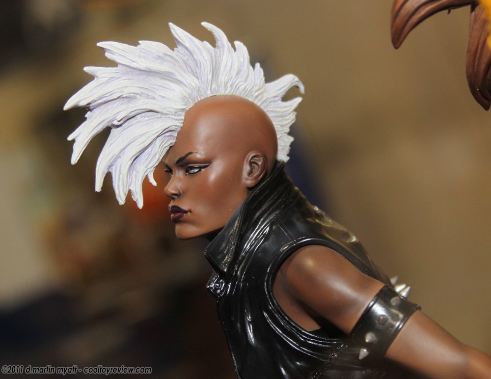 [SDCC 2011] Sideshow - X-men: Storm Comiquette IMG_9532