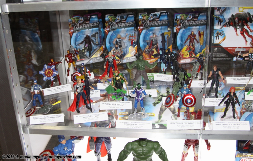 [SDCC 2012] Stand da Hasbro - Marvel Legends IMG_8531