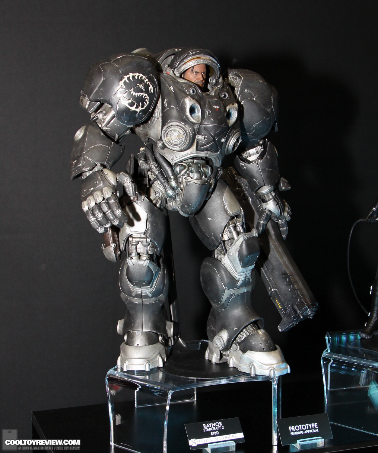 [Sideshow] Starcraft Raynor 1/6 scale Figure - LANÇADO!!! SDCC_2013_Sideshow_Collectibles_Wed-014