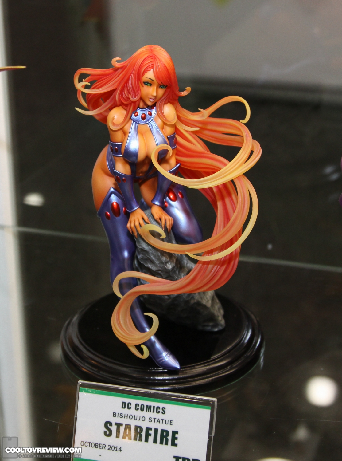 [Kotobukiya] Bishoujo Statue | DC Universe - Starfire - Página 3 Toy-Fair-2014-Kotobukiya-107