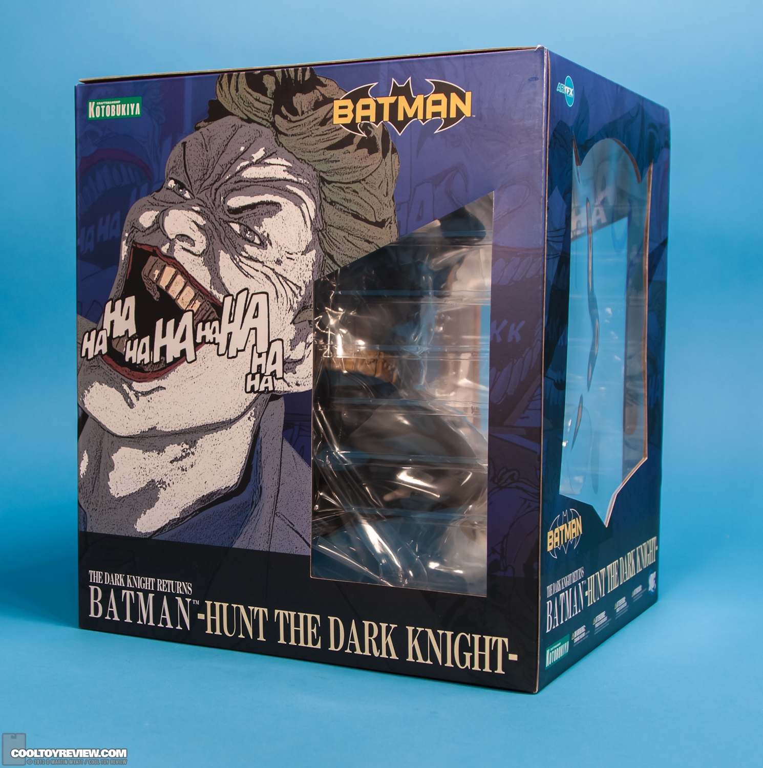 [Kotobukiya] The Dark Knight Returns: Batman-Hunt The Dark Knight - ARTFX Statue - Página 2 Hunt_The_Dark_Knight_Batman_ARTFX_Kotobukiya-18