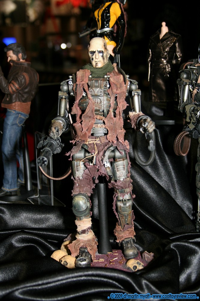 SDCC 2009 [Hot Toys] - Terminator Salvation IMG_0560