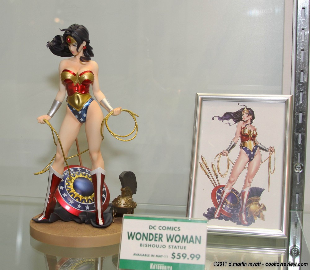 [Toy Fair 2011] Kotobukiya - DC IMG_0370